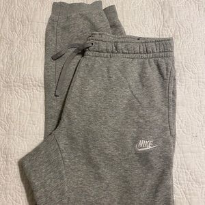 Men’s Nike joggers